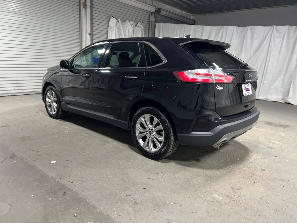 Used 2024 Ford Edge Titanium AWD/4WD image 5