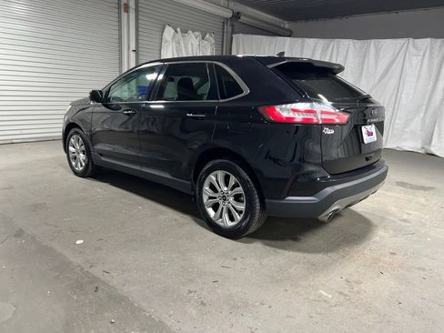 Used 2024 Ford Edge Titanium AWD/4WD image 5