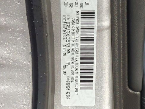 Used 2020 Jeep Grand Cherokee Laredo w/ Security & Convenience Group image 34