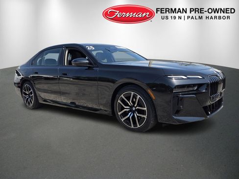 Used 2025 BMW 740i xDrive AWD/4WD image 1