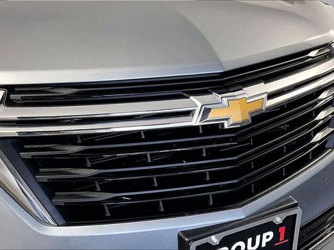 Used 2023 Chevrolet Equinox LT AWD/4WD image 29