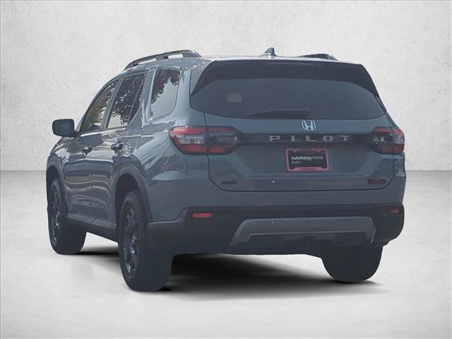 New 2026 Honda Pilot TrailSport image 9