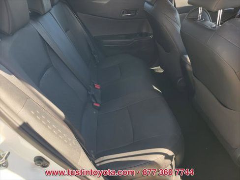 Certified 2022 Toyota C-HR Limited image 14