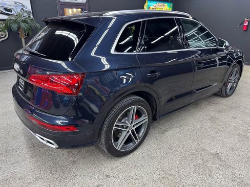 Used 2018 Audi SQ5 Premium Plus w/ S Sport Package image 5