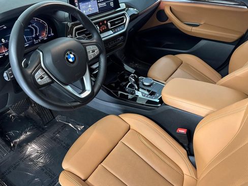 Used 2024 BMW X3 sDrive30i w/ Convenience Package RWD image 4