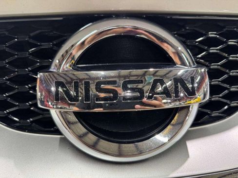 Used 2017 Nissan Maxima 3.5 SL image 10