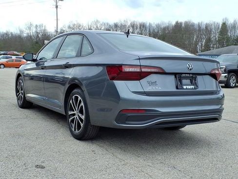Used 2023 Volkswagen Jetta Sport FWD image 9