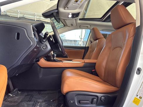 Used 2022 Lexus RX 350 FWD w/ Luxury Package image 16