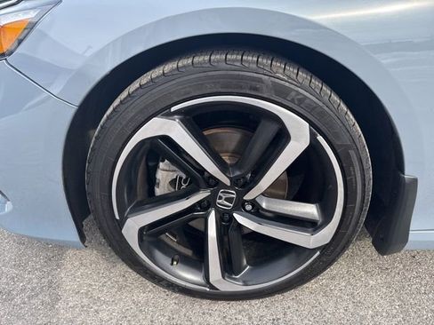 Used 2022 Honda Accord Sport image 40