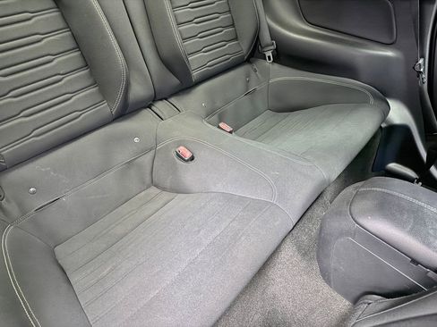 Used 2017 Ford Mustang GT image 14