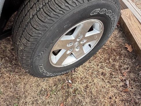 Used 2010 Jeep Wrangler Sport image 16