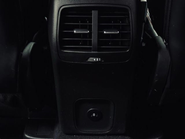 Used 2024 Ford Escape ST-Line w/ Tech Pack #1 AWD/4WD image 21