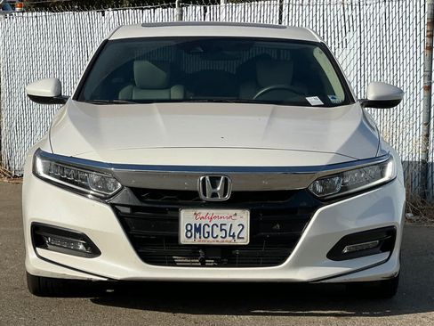 Used 2019 Honda Accord EX image 8
