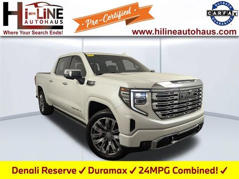 Used 2022 GMC Sierra 1500 Denali w/ Denali Reserve Package AWD/4WD image 1
