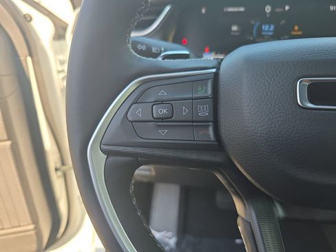 New 2026 Jeep Grand Cherokee L Laredo AWD/4WD image 19
