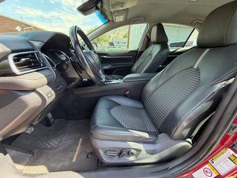 Used 2018 Toyota Camry SE w/ Protection Package (Q2) FWD image 24