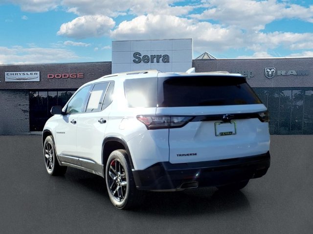 Used 2020 Chevrolet Traverse Premier w/ Redline Edition FWD image 4