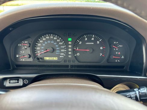Used 1998 Toyota Land Cruiser AWD/4WD image 14