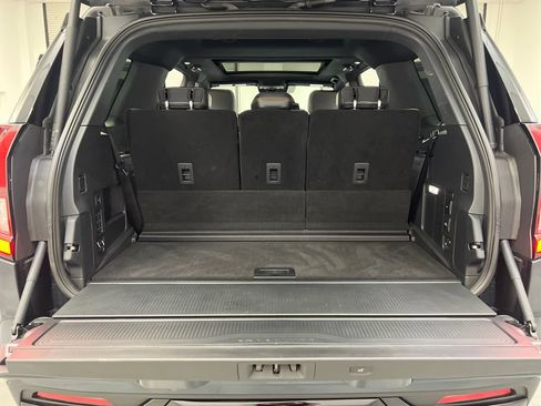 Used 2025 Ford Expedition Tremor AWD/4WD image 45