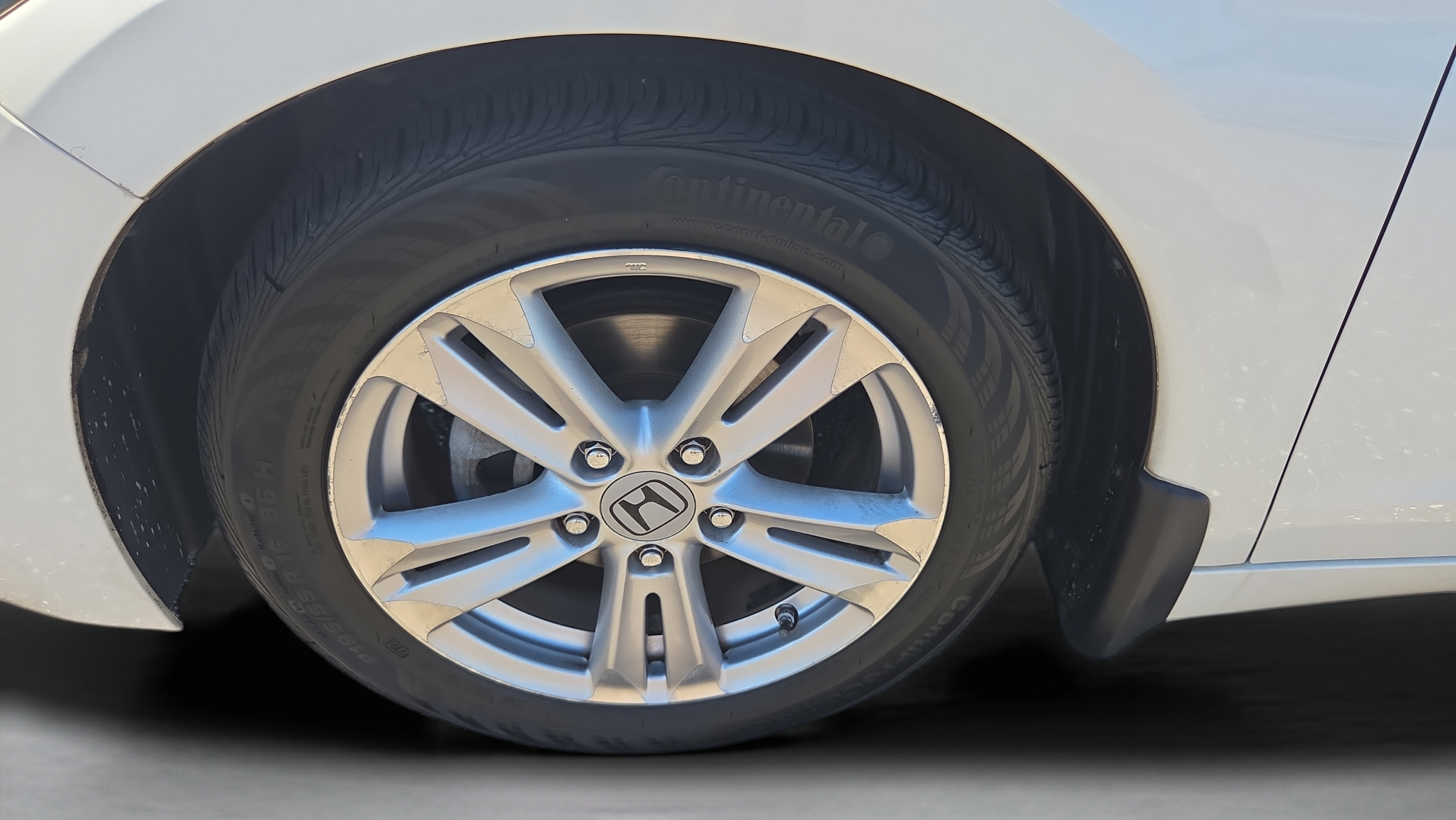 Used 2012 Honda CR-Z EX image 33