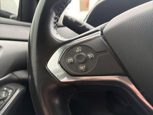 Used 2020 Chevrolet Traverse LT w/ LT Premium Package image 38