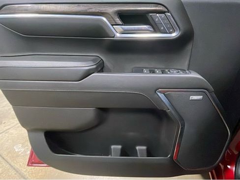 Used 2023 Chevrolet Silverado 1500 LTZ image 17