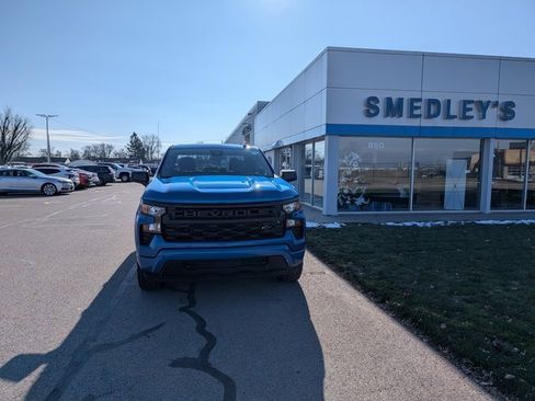 Used 2024 Chevrolet Silverado 1500 Custom w/ Turbomax Blackout Package image 2