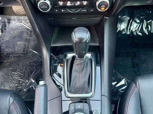 Used 2016 MAZDA MAZDA3 i Grand Touring image 17