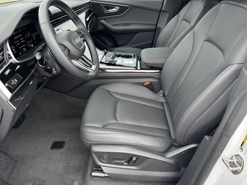Certified 2026 Audi Q8 Premium Plus w/ Premium Plus Package AWD/4WD image 5