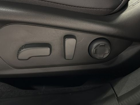 New 2026 Subaru Outback Touring image 18