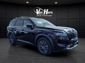 Used 2022 Nissan Pathfinder SL w/ SL Premium Package video 1