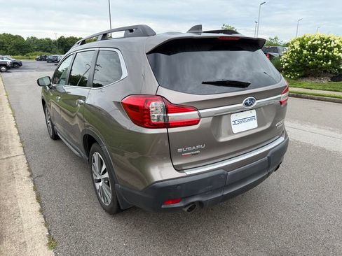 Used 2021 Subaru Ascent Touring AWD/4WD image 4
