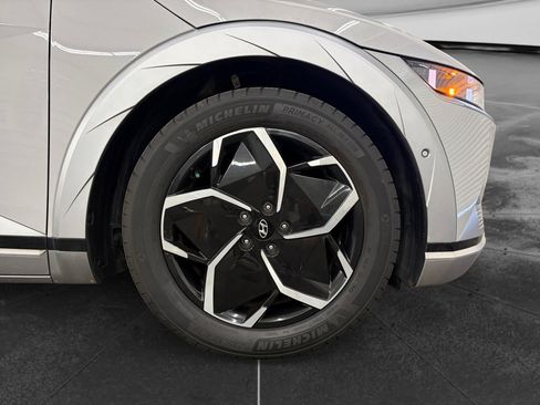 Used 2024 Hyundai Ioniq 5 Limited RWD image 33