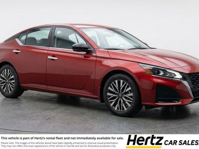 Used 2025 Nissan Altima 2.5 SV