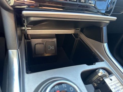 Used 2021 Ford Explorer Limited w/ Equipment Group 301A image 45