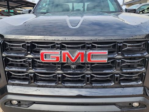 New 2025 GMC Canyon Elevation w/ Convenience Package image 10