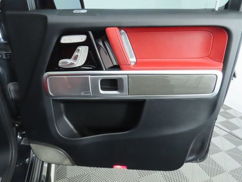 Used 2024 Mercedes-Benz G 550 image 26