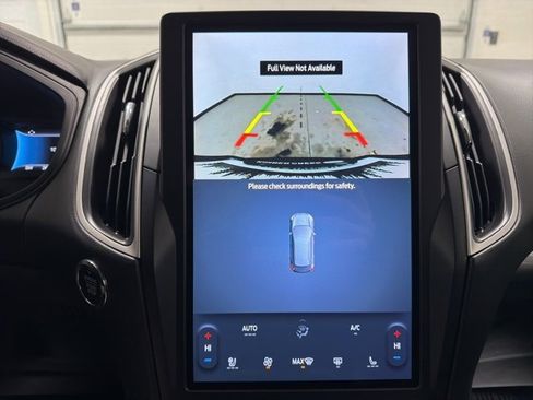 Used 2024 Ford Edge SEL w/ Convenience Package image 27