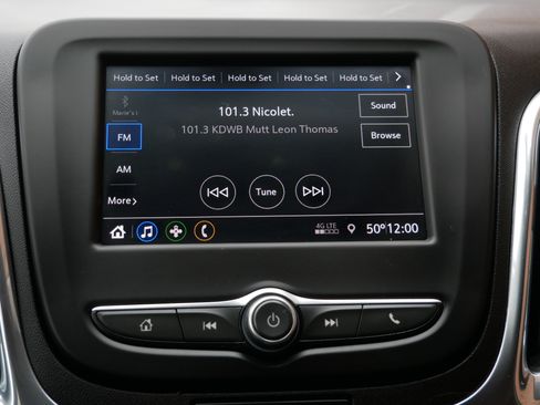 Used 2020 Chevrolet Equinox LT image 17