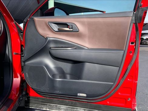 Used 2024 Toyota Crown Limited image 23