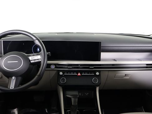 Used 2025 Hyundai Tucson SEL image 45