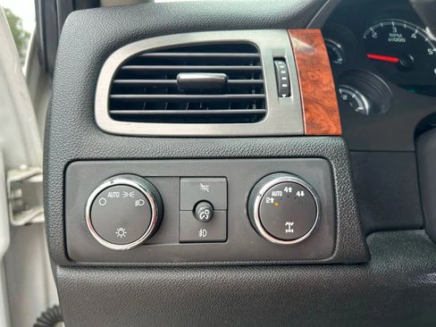 Used 2008 Chevrolet Tahoe LT w/ Convenience Package 1 image 13