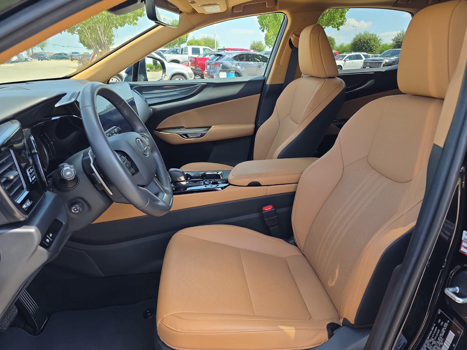 Used 2022 Lexus NX 350 AWD image 12