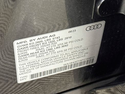 Used 2023 Audi SQ5 Premium Plus w/ Premium Plus Package AWD/4WD image 27