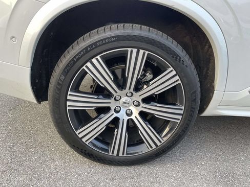 Used 2023 Volvo XC90 T8 Plus w/ Protection Package Premier AWD/4WD image 5