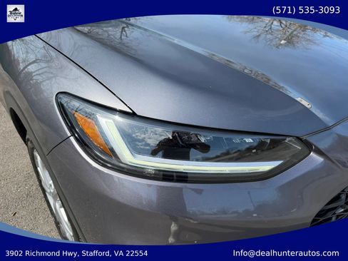 Used 2023 Honda HR-V LX image 8