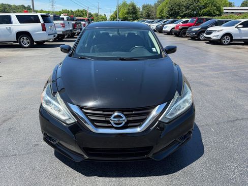Used 2017 Nissan Altima 2.5 SV FWD image 7