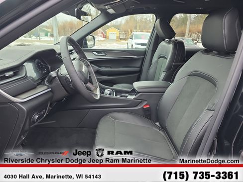 New 2026 Jeep Grand Cherokee Altitude AWD/4WD image 15