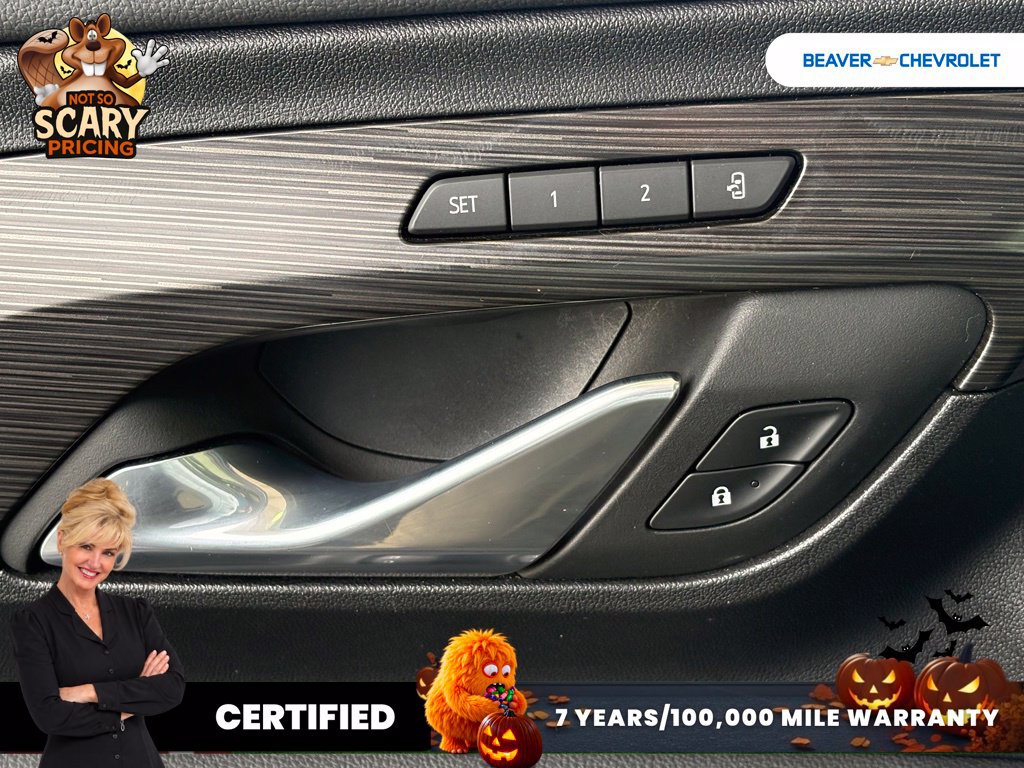 Used 2024 GMC Terrain SLT AWD/4WD image 34