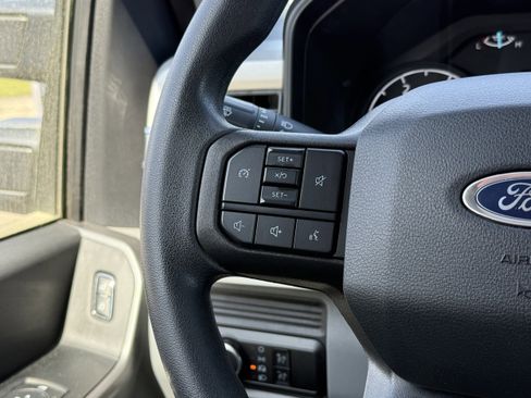Used 2025 Ford F250 XLT image 16